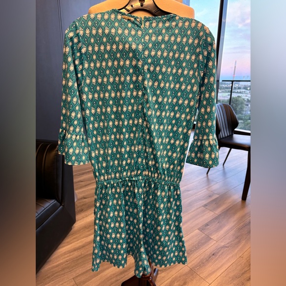 Pretty turquoise & white romper with pockets! - Picture 5 of 6